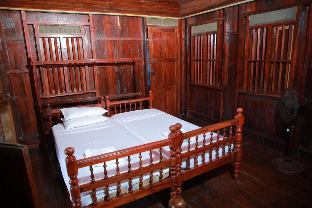 Malayalam Lake Resort Alappuzha Екстериор снимка